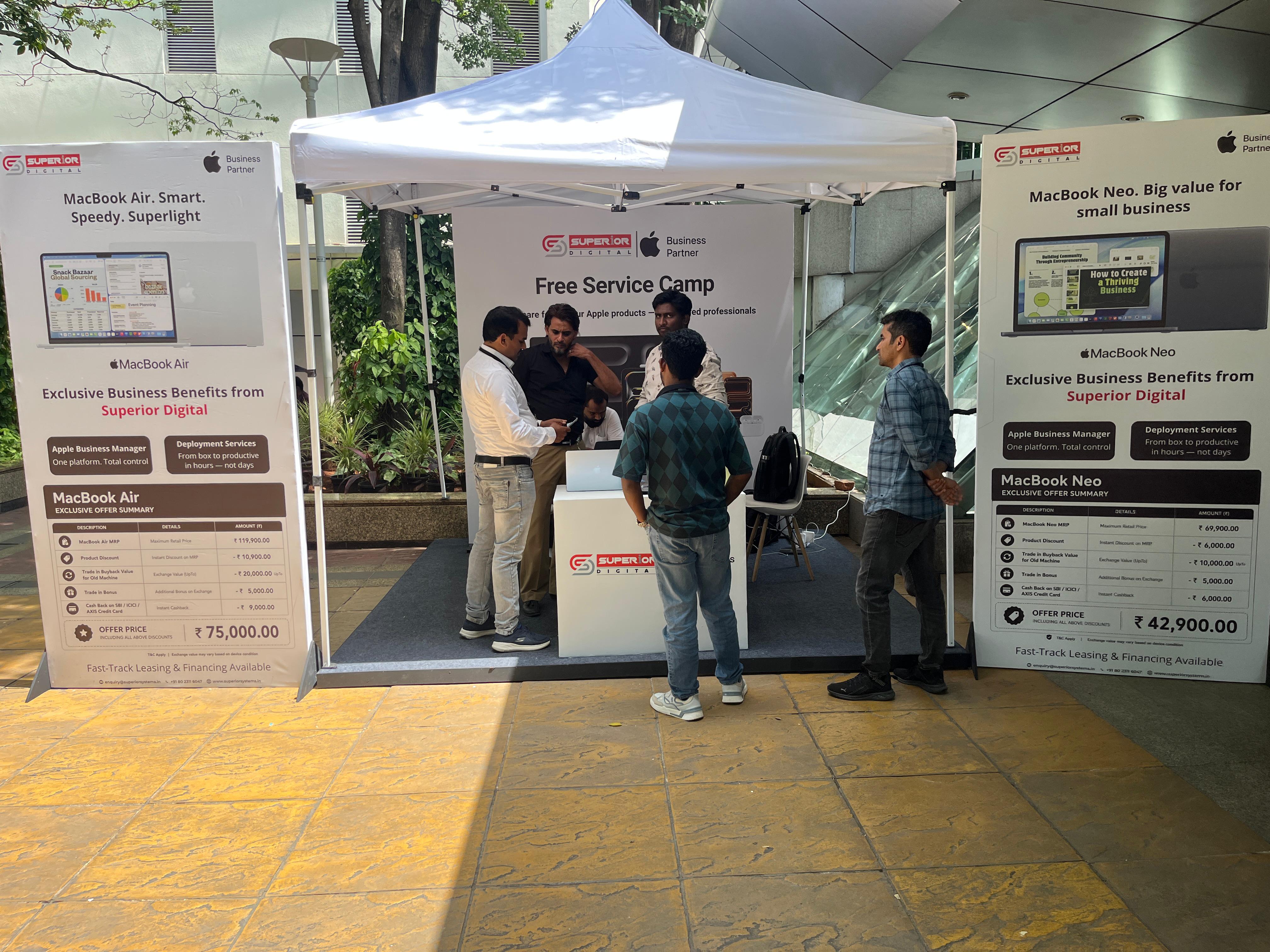 Apple Experience & Service Camp